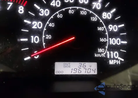 2005 Toyota Corolla Le из США, поврежденный, VIN 2T1BR30E55C444645